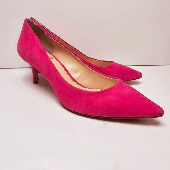 Vince Camuto Suede Fuchsia Pink Low Profile Heel Size 10 LIKE NEW! - Picture 2 of 8